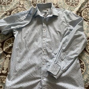 Old Navy White with Blue Flower Dress Shirt
